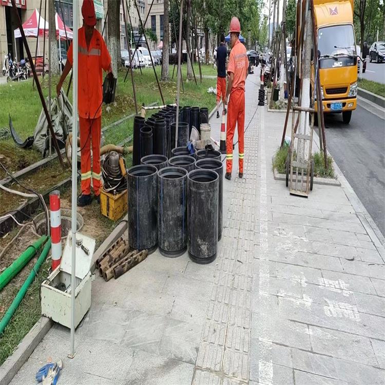 卫东管道短管置换修复